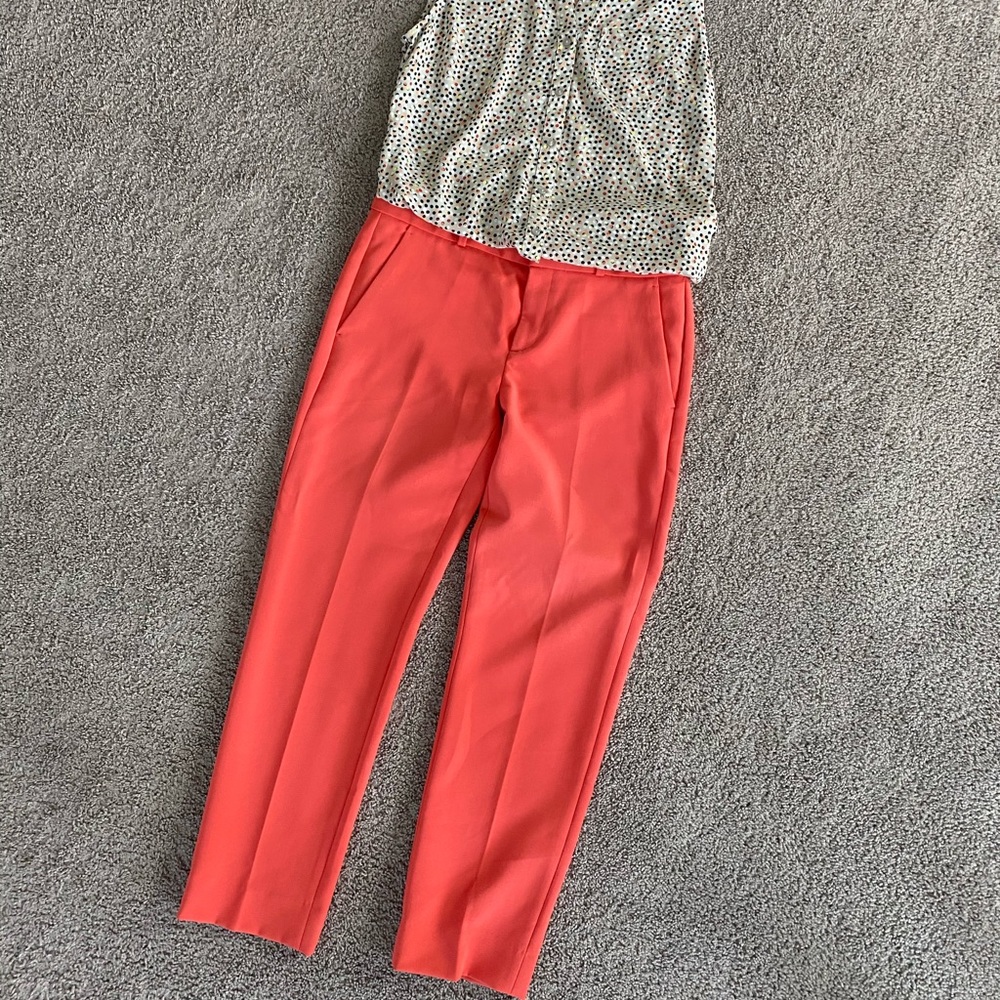 Banana Republic Avery Coral Capri Pants Size 4